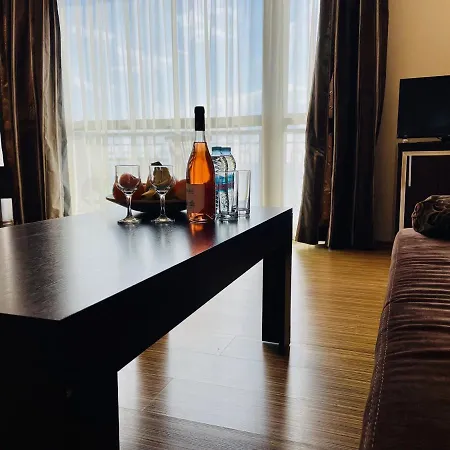 At The American's Hotell