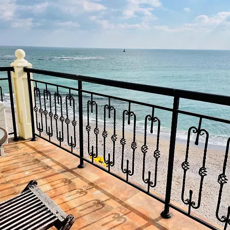 Hotel At The American's