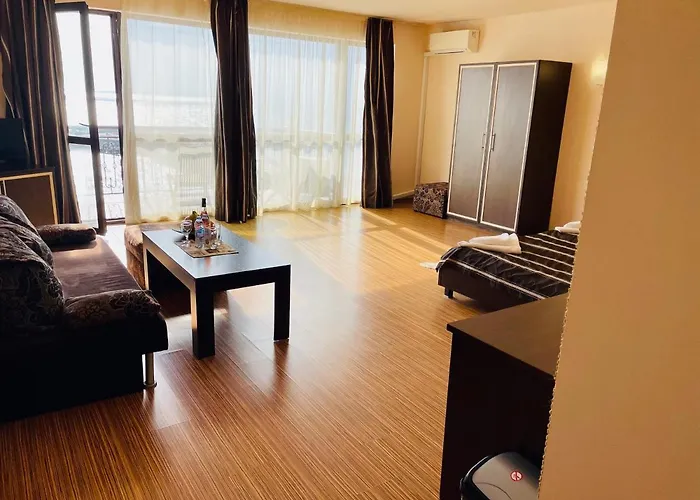 The American Hotel 3*