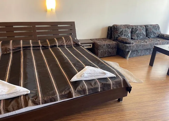 Otel At The American's Ahyolu