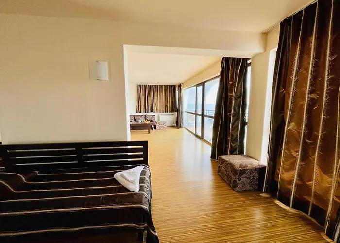 At The American's 3* Ahyolu