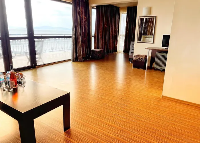 Hotel The American Hotel Pomorie