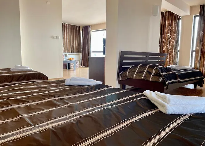 At The American's Otel 3*