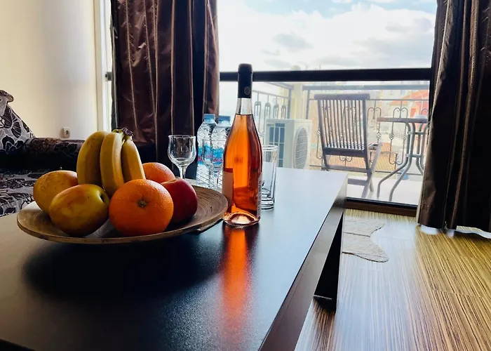 At The American's Otel Ahyolu