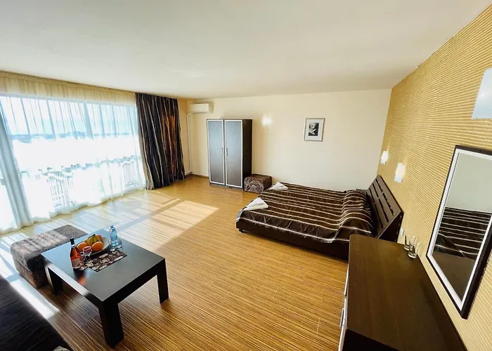 At The American's Otel