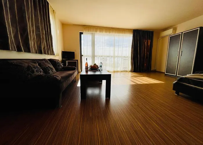 The American Hotel 3*
