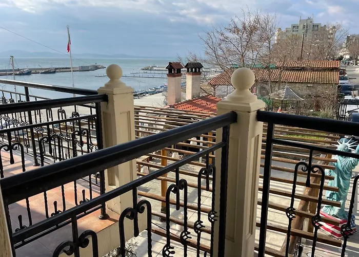 Hotel The American Hotel Pomorie